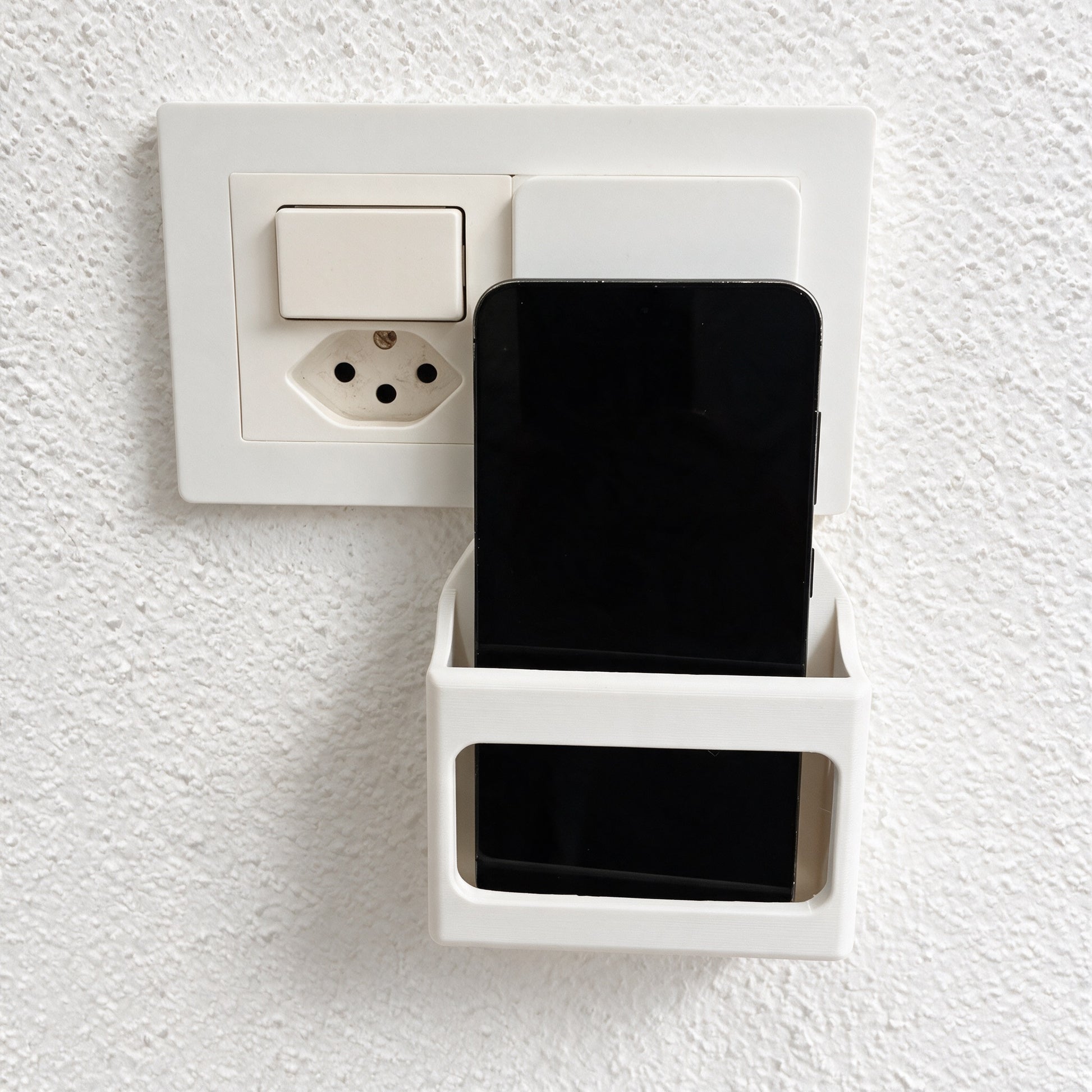Mount One Phone Dock auf Mount One Rahmen montiert Detailansicht