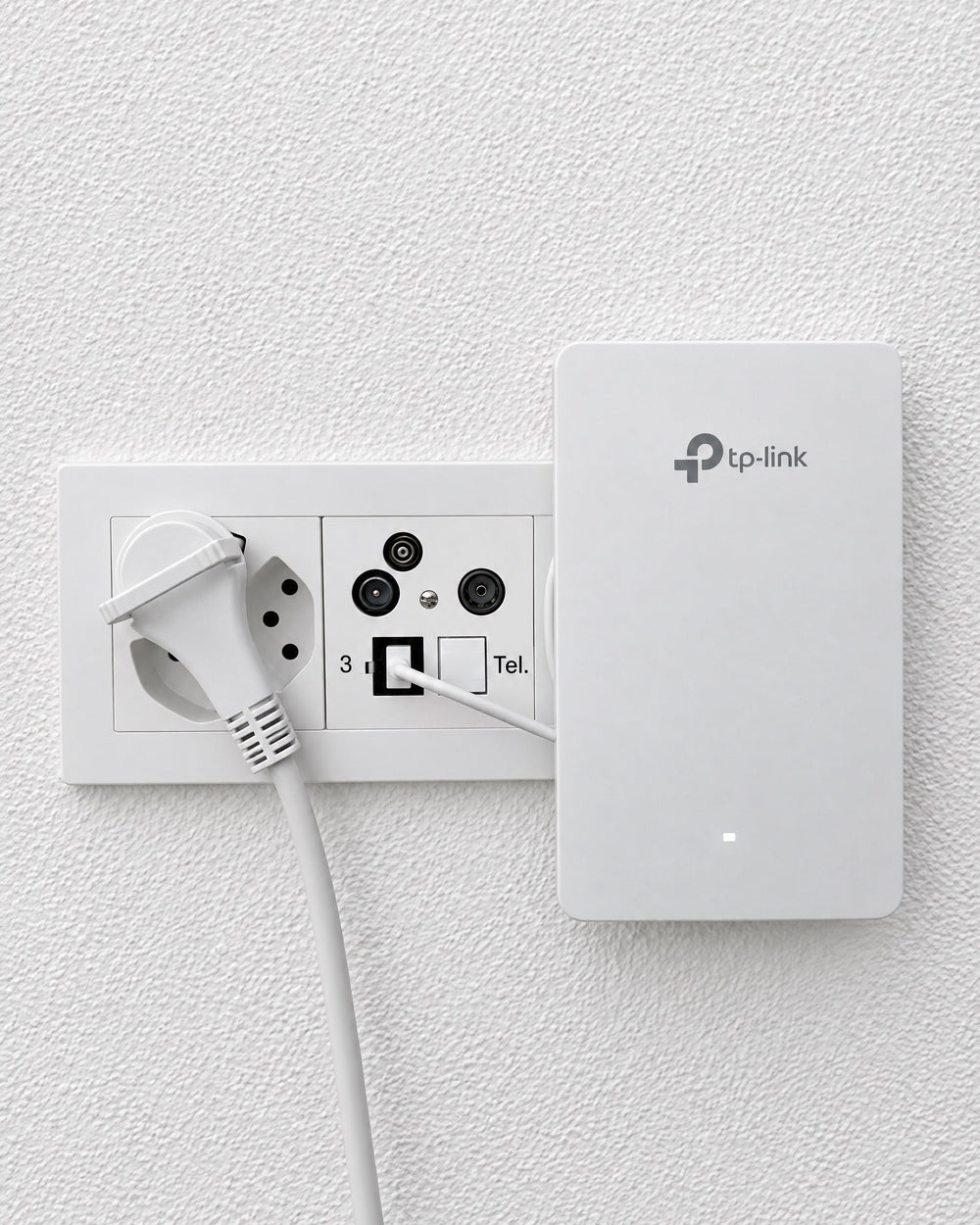 Mount One Rahmen mit TP-Link EAP235 Access Point Halterung montiert